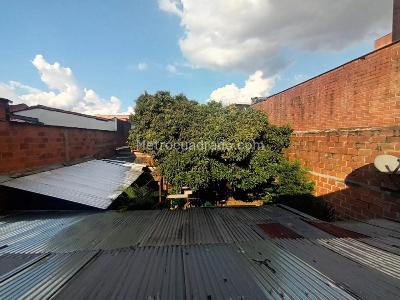 Casa de 5 alcobas en venta en San Joaquin, Medellín, 230 m² · foto 4 de 20