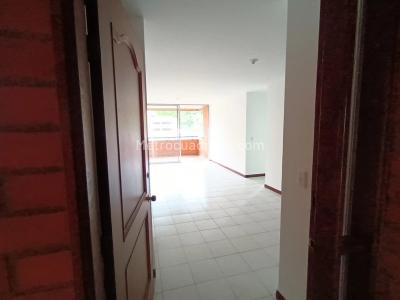 Apartamento de 3 alcobas en venta en Las Palmas(C), Medellín, 91 m² · foto 1 de 20