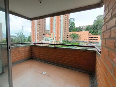 Apartamento de 3 alcobas en venta en Las Palmas(C), Medellín, 91 m² · foto 8 de 20