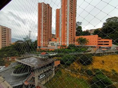 Apartamento de 3 alcobas en venta en Las Palmas(C), Medellín, 91 m² · foto 9 de 20