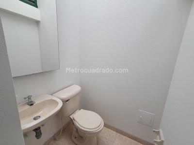Casa de 5 alcobas en arriendo en Santa Maria Del Lago, Bogotá, 470 m² · foto 20 de 20