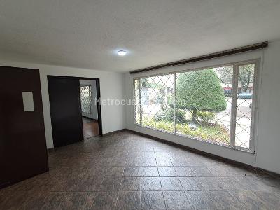 Casa de 5 alcobas en venta en El Polo, Bogotá, 166 m² · foto 4 de 16