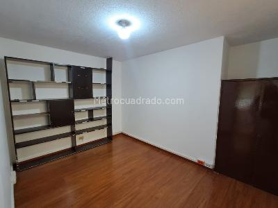 Casa de 5 alcobas en venta en El Polo, Bogotá, 166 m² · foto 6 de 16