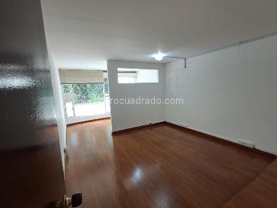 Casa de 5 alcobas en venta en El Polo, Bogotá, 166 m² · foto 8 de 16