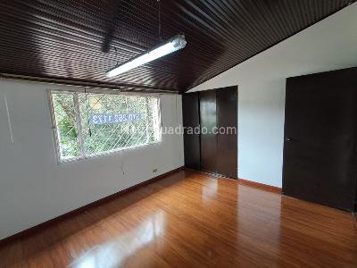 Casa de 5 alcobas en venta en El Polo, Bogotá, 166 m² · foto 11 de 16