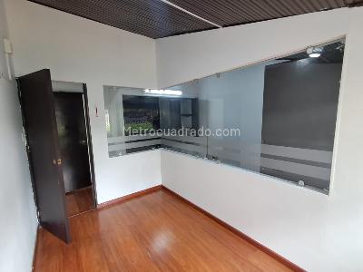 Casa de 5 alcobas en venta en El Polo, Bogotá, 166 m² · foto 14 de 16