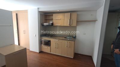 Apartamento de 1 alcoba en venta en Chapinero Central, Bogotá, 29 m² · foto 3 de 13