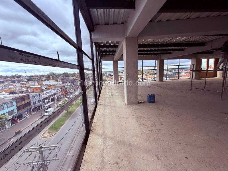 Edificio de Apartamentos en Arriendo, Ciudad Montes, Bogotá D.C. - Widok 4