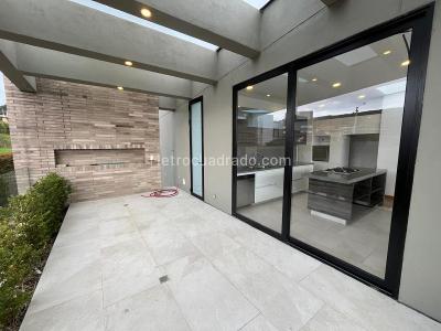 Casa de 4 alcobas en venta en Yerbabuena, Chía, 480 m² · foto 12 de 20