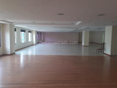 Office for rent in San Patricio, Bogotá