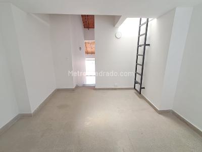 Apartamento de 4 alcobas en arriendo en Florida Nueva, Medellín, 184 m² · foto 18 de 20