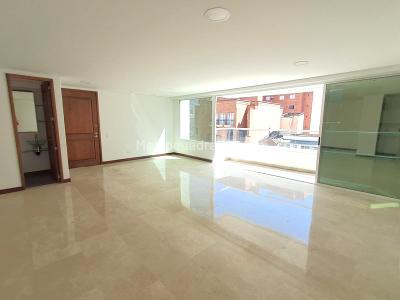 Apartamento de 3 alcobas en arriendo en Laureles, Medellín, 140 m² · foto 2 de 20