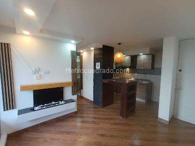 Apartamento en venta en La Felicidad, Bogotá · foto 4 de 18
