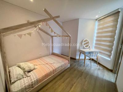 Apartamento en arriendo en El Poblado, Medellín · foto 7 de 13