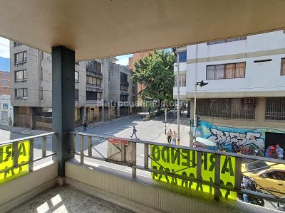 Casa de 5 alcobas en arriendo en Centro, Medellín, 250 m² · foto 4 de 18