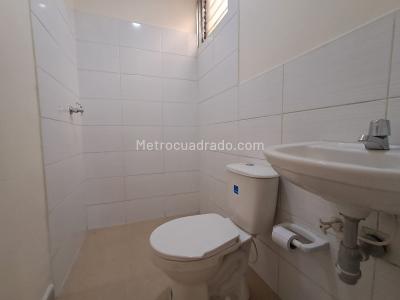 Casa de 5 alcobas en arriendo en Centro, Medellín, 250 m² · foto 6 de 18