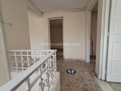 Casa de 5 alcobas en arriendo en Centro, Medellín, 250 m² · foto 17 de 18