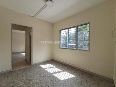 Casa de 5 alcobas en arriendo en Centro, Medellín, 250 m² · foto 18 de 18