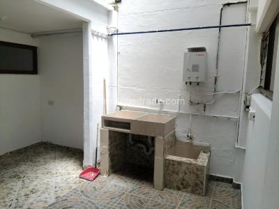 Casa de 5 alcobas en arriendo en Medellín, 290 m² · foto 12 de 20