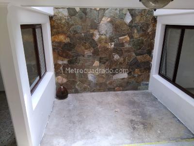 Casa de 5 alcobas en arriendo en Medellín, 290 m² · foto 14 de 20