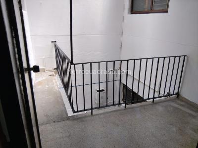 Casa de 5 alcobas en arriendo en Medellín, 290 m² · foto 16 de 20
