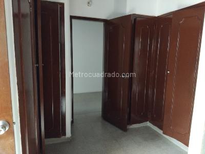 Casa de 5 alcobas en arriendo en Medellín, 290 m² · foto 18 de 20