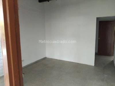 Casa de 5 alcobas en arriendo en Medellín, 290 m² · foto 20 de 20