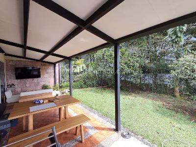 Casa de 3 alcobas en arriendo en El Tesoro, Medellín, 140 m² · foto 3 de 19