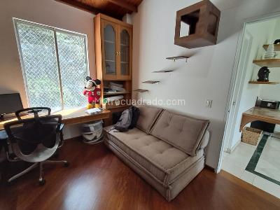 Casa de 3 alcobas en arriendo en El Tesoro, Medellín, 140 m² · foto 10 de 19
