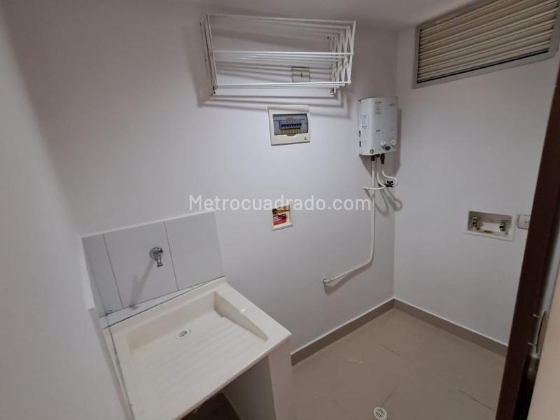 2BR Apartment in Las Palmas (65 m²) - 2
