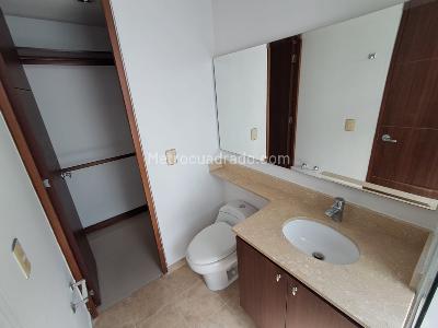 Apartamento de 2 alcobas en arriendo en Las Palmas, Medellín, 65 m² · foto 12 de 20