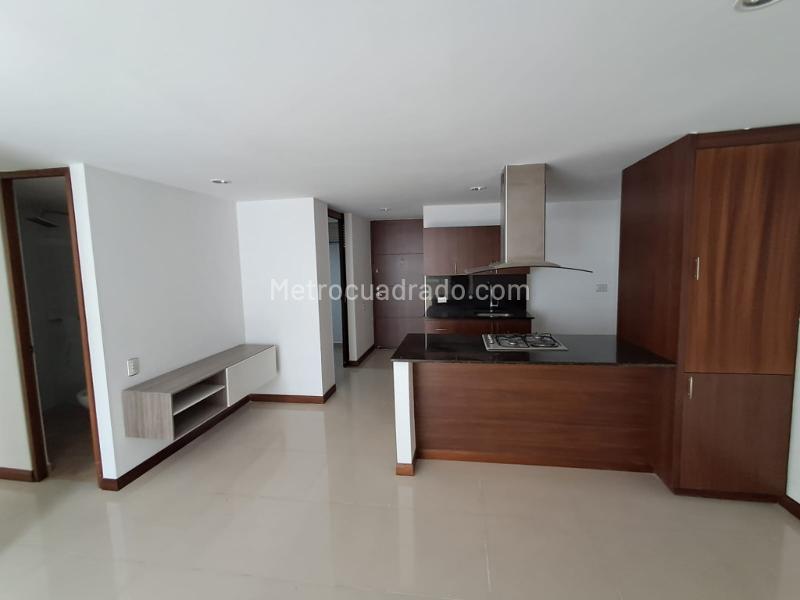 2BR Apartment in Las Palmas (65 m²) - 4