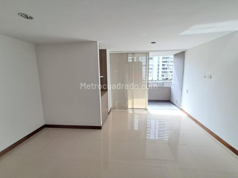 2BR Apartment in Las Palmas (65 m²) - 5