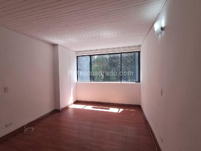Apartamento de 1 alcoba en arriendo en El Poblado, Medellín, 101 m² · foto 8 de 15