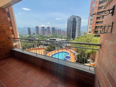 Apartamento de 3 alcobas en arriendo en El Poblado, Medellín, 115 m² · foto 10 de 20