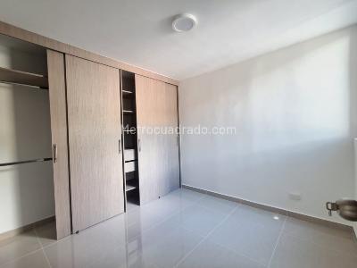 Apartamento de 2 alcobas en venta en Bucaros, Bello, 50 m² · foto 12 de 20