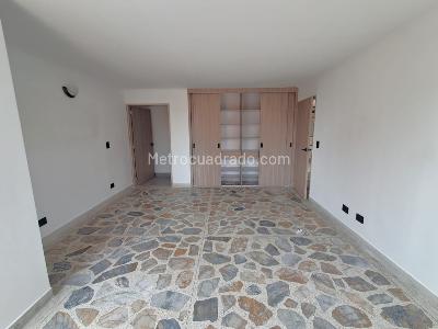 Apartamento en arriendo en Laureles, Medellín · foto 11 de 20