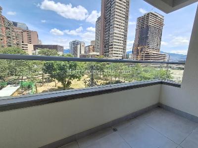 Apartamento de 2 alcobas en arriendo en Ciudad Del Rio, Medellín, 74 m² · foto 10 de 20