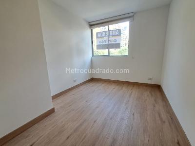Apartamento de 2 alcobas en arriendo en Ciudad Del Rio, Medellín, 74 m² · foto 13 de 20