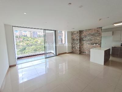 Apartamento de 3 alcobas en arriendo en El Poblado, Medellín, 116 m² · foto 4 de 19