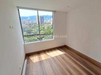 Apartamento de 3 alcobas en arriendo en El Poblado, Medellín, 116 m² · foto 9 de 19
