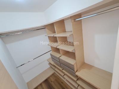Apartamento de 3 alcobas en arriendo en El Poblado, Medellín, 116 m² · foto 14 de 19