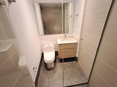 Apartamento de 2 alcobas en arriendo en El Poblado, Medellín, 88 m² · foto 19 de 20