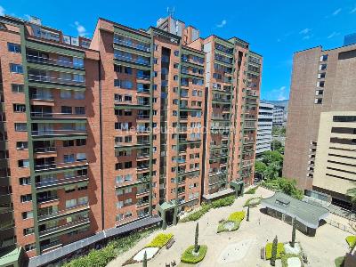 Apartamento de 3 alcobas en arriendo en Ciudad Del Rio, Medellín, 78 m² · foto 9 de 18