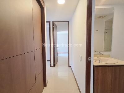 Apartamento de 3 alcobas en arriendo en Ciudad Del Rio, Medellín, 78 m² · foto 10 de 18