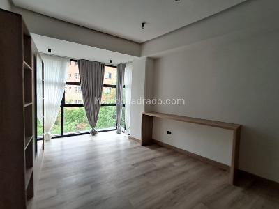 Apartamento de 1 alcoba en arriendo en Belen, Medellín, 32 m² · foto 3 de 10