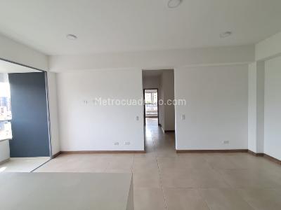 Apartamento de 3 alcobas en venta en Tres Esquinas, Sabaneta, 78 m² · foto 3 de 20