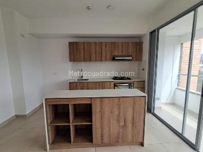 Apartamento de 3 alcobas en venta en Tres Esquinas, Sabaneta, 78 m² · foto 6 de 20