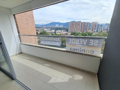 Apartamento de 3 alcobas en venta en Tres Esquinas, Sabaneta, 78 m² · foto 7 de 20