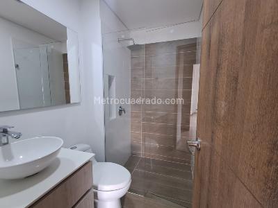Apartamento de 3 alcobas en venta en Tres Esquinas, Sabaneta, 78 m² · foto 11 de 20